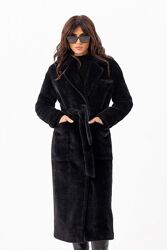 Утепленное длинное стильное пальто Элизабет из экомеха альпака от Emass.