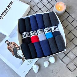 #2: Premium Box CK