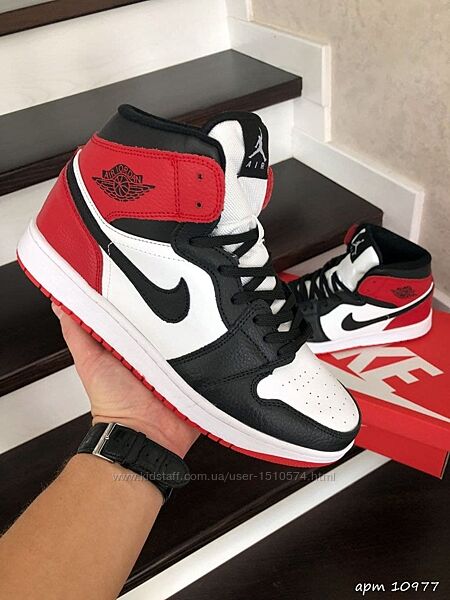 р. 40, 41 Кроссовки Nike Air Jordan черно/бело/красные 