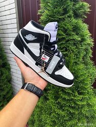 р.36, 41 Женские кроссовки - хайтопы Nike Air Jordan черно/белые KS 11223