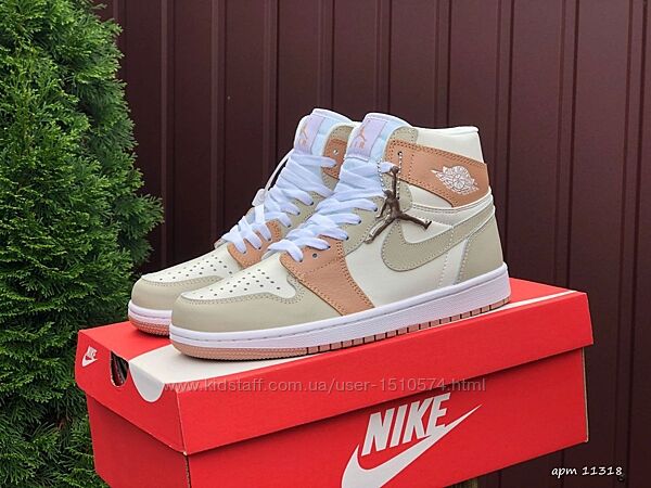р. 41 Кроссовки Nike Air Jordan 1 Retro High OG бежевые KS 11318