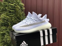 р.42,45 Кроссовки Adidas Yeezy Boost белые  KS 11437