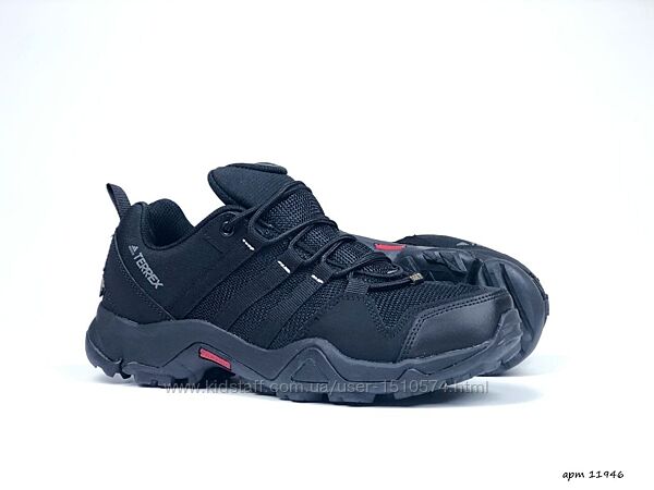 р.41,44  Кроссовки Adidas Terrex черные термо KS 11946