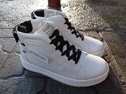 р.33,37  Ботинки  деми Weestep