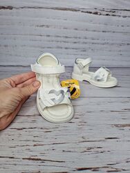 р.21,22,25 Босоножки для девочек Clibee AA341