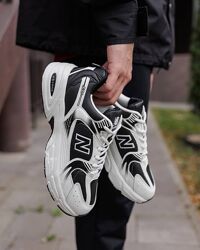 р.41,43,44 Кроссовки New Balance 530 White Black NB100