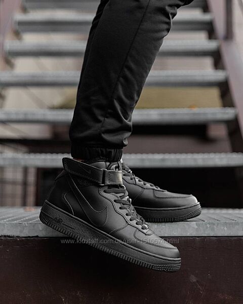 р.42-45 Кроссовки зима Nike Air Force 1 High Triple Black NK199