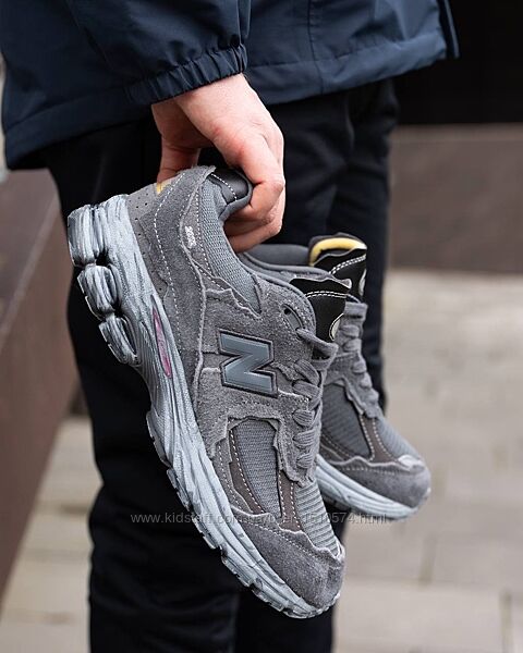 р.41  Кроссовки New Balance 2002R Protection Pack Phantom NB030