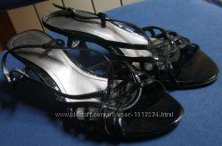 Босоніжки босоножки Carina. Розмір - 36 23 см