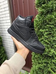 р.41-44  Стильные кроссовки Nike Air Jordan черные 