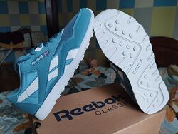 Reebok новые 37  по стельке 23,5 см. оригинал кожаные кроссовки