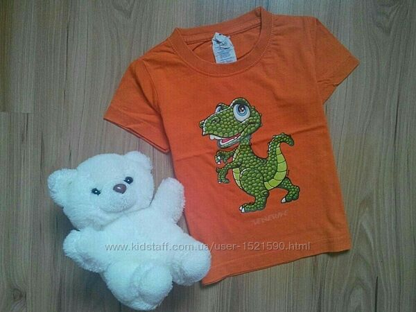 Яркая коттоновая футболка с крокодильчиком на 2 - 4 года.