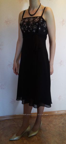 Чорна сукня на бретелях з аплікацією Debenhams Debut розмір 46