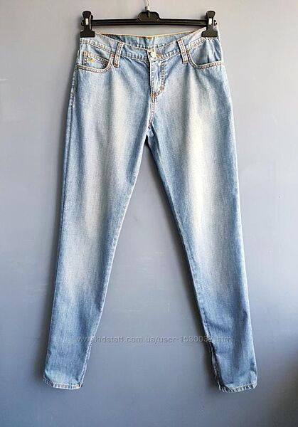 Жіночі тонкі блакитні джинси motor jeans