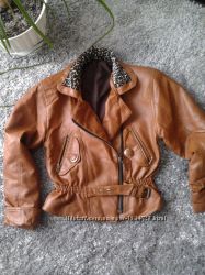 Демисезонна куртка