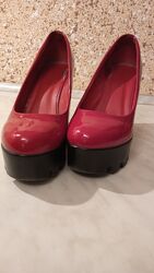 Жіночі туфлі