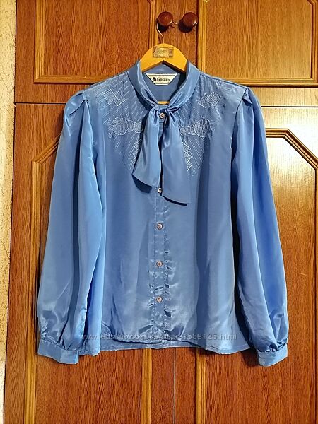 Нарядная блуза с вышивкой р-р укр.46-48