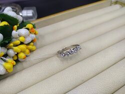Серебряное нежное кольцо перстень венок с белых фианитов 925 размер 17 и 18