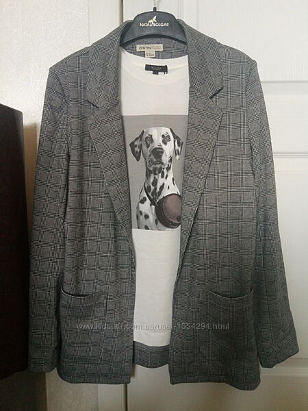Новенький пиджак/жакет в клетку Оstin.