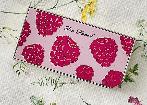 Тіні Too Faced Razzle Dazzle Berry ароматна колекція Tutti Frutti