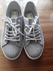Женские туфли-кроссовки бренда  M Wone.