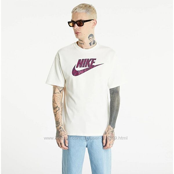 Модная футболка Nike 