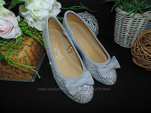 Шикарные серебристые балетки Girls