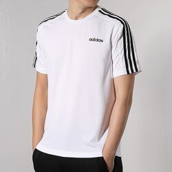 Модна футболка Adidas 