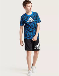 Модні трендові шорти Adidas 