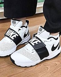 Суперові кросівки хайтопи NIKE Team Hustle 