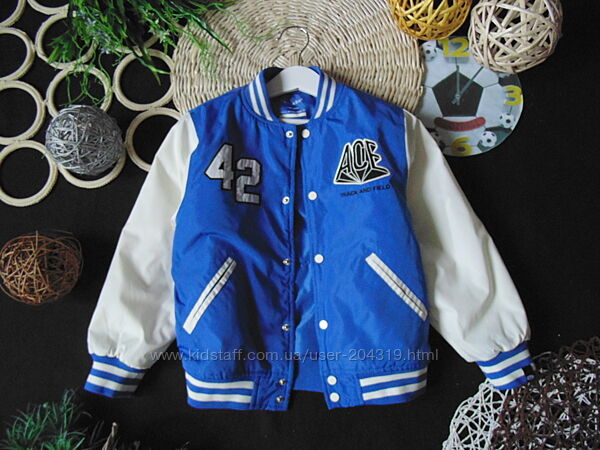 Модняча куртка бомпер Primark