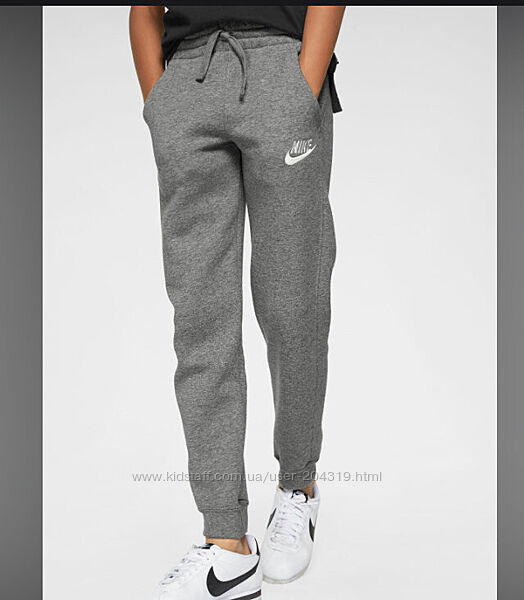 Моднячі спортивні штани джогери Nike