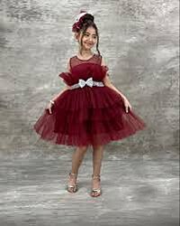 Бомбезна святкова сукня