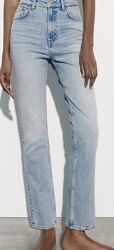 Светлые джинсы с высокой посадкой Zara