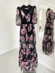 Довга красива сукня Dolce & Gabbana з трояндами