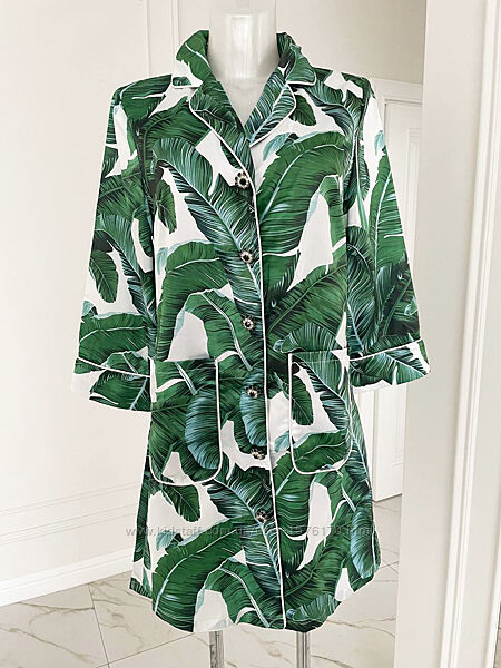 Сукня-халат Dolce&Gabbana в наявності