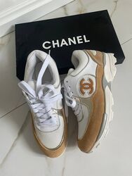 Кросівки Chanell в наявності 37-38