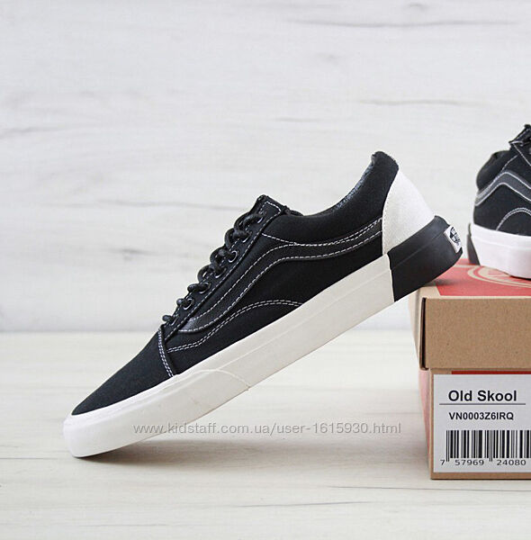 Унісекс жіночі чоловічі кеди Vans Old Skool (36-45) Арт 50007 Виробник Китай Верх Бавовна Підошва Гума Розміри: 5-23,5cm 5,5-23,8cm 6-24cm 6,5-24,5cm 7-25cm 7,5-25,5cm 8-25,8cm 8,5-26cm 9-26,5cm 9,5-27cm 10-27,5cm 10,5-28cm 11-29cm
