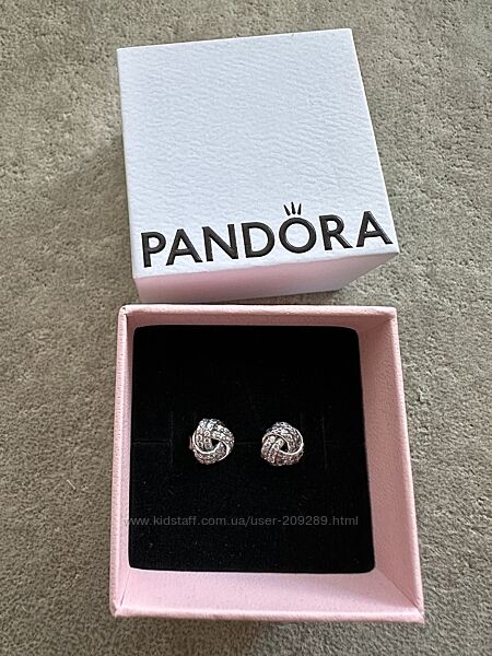 Серебряные серьги-пуссеты   Pandora оригинал