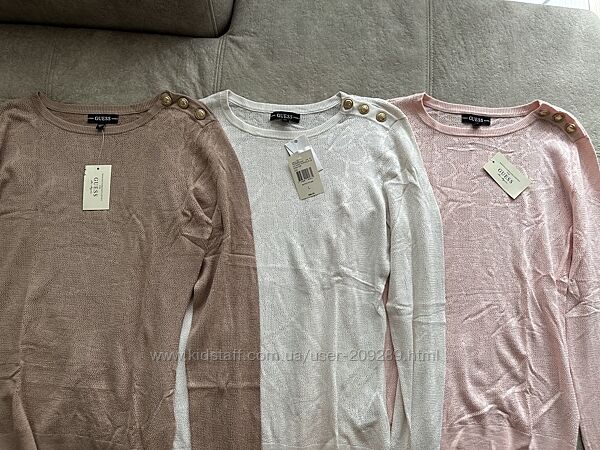 Жіночий легкий светр Guess в логотипах, S/M/L