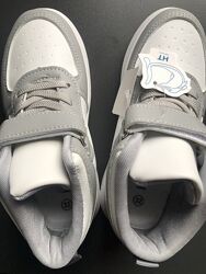 Нові кроси для хлопчика