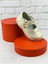 Золотаві туфельки Cleebe