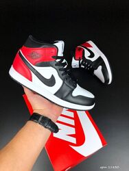 Кроссовки зимние   Nike Air Jordan  36-41 размер
