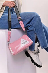  Женская сумка клатч розовая с длинным ремнем код 7-58104 уценка