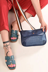 Сумка клатч женская синяя с длинным ремнем код 7-6008