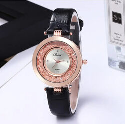  Женские наручные часы с черным ремешком код 705