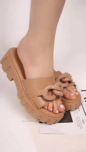  Шлепанцы женские бежевые Б1636