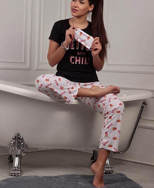 Пижама женская черная футболка и штаны код П277