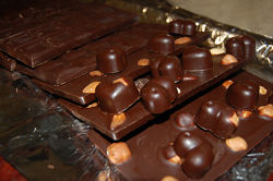 Шоколад гіркий з медом ручної роботи