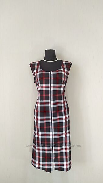 Женский трикотажный халат на молнии с карманами и поясом